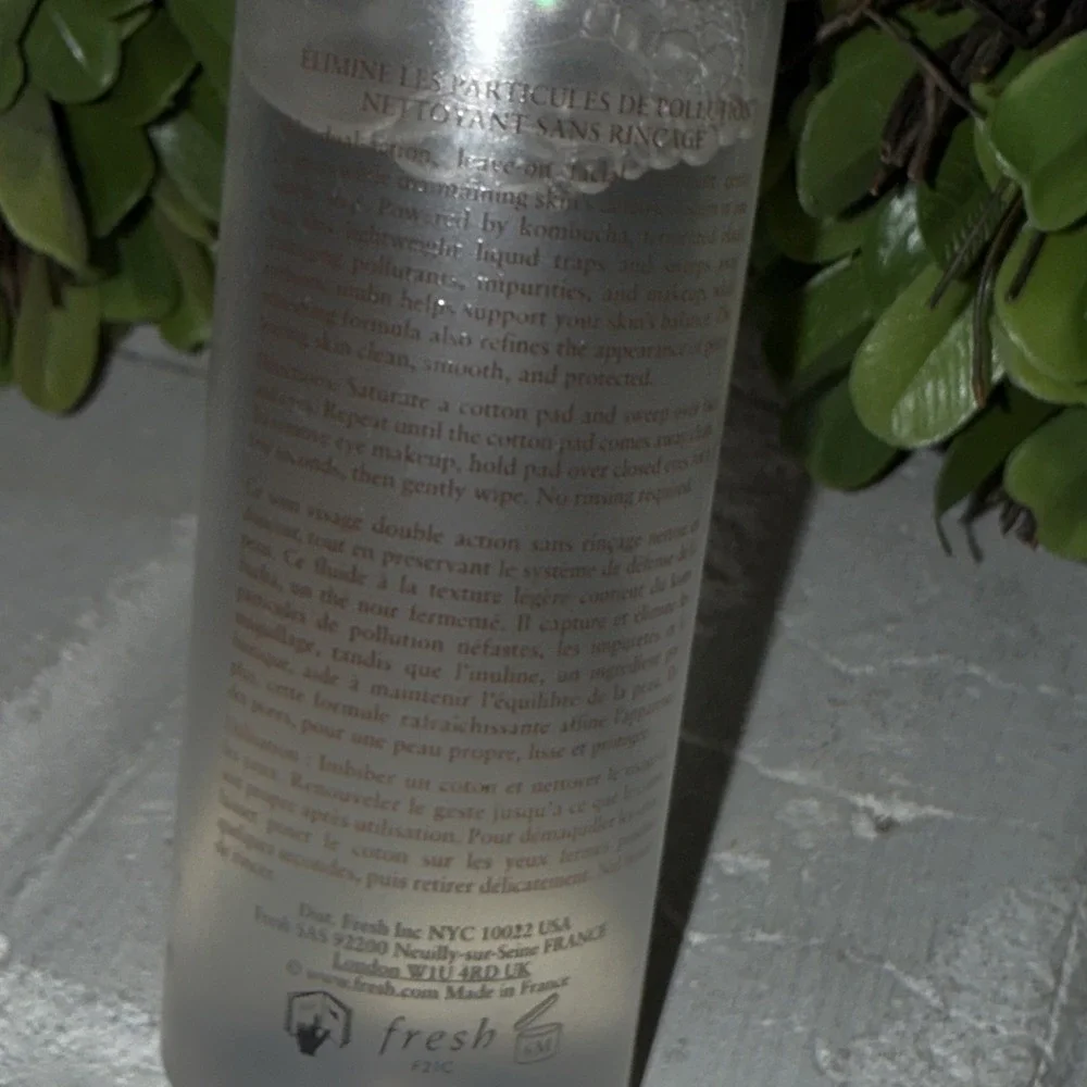 Fresh Kombucha Cleansing Treatmt No-Rinse‎ Cleanser 2.5 oz/75ml msrp $23 each